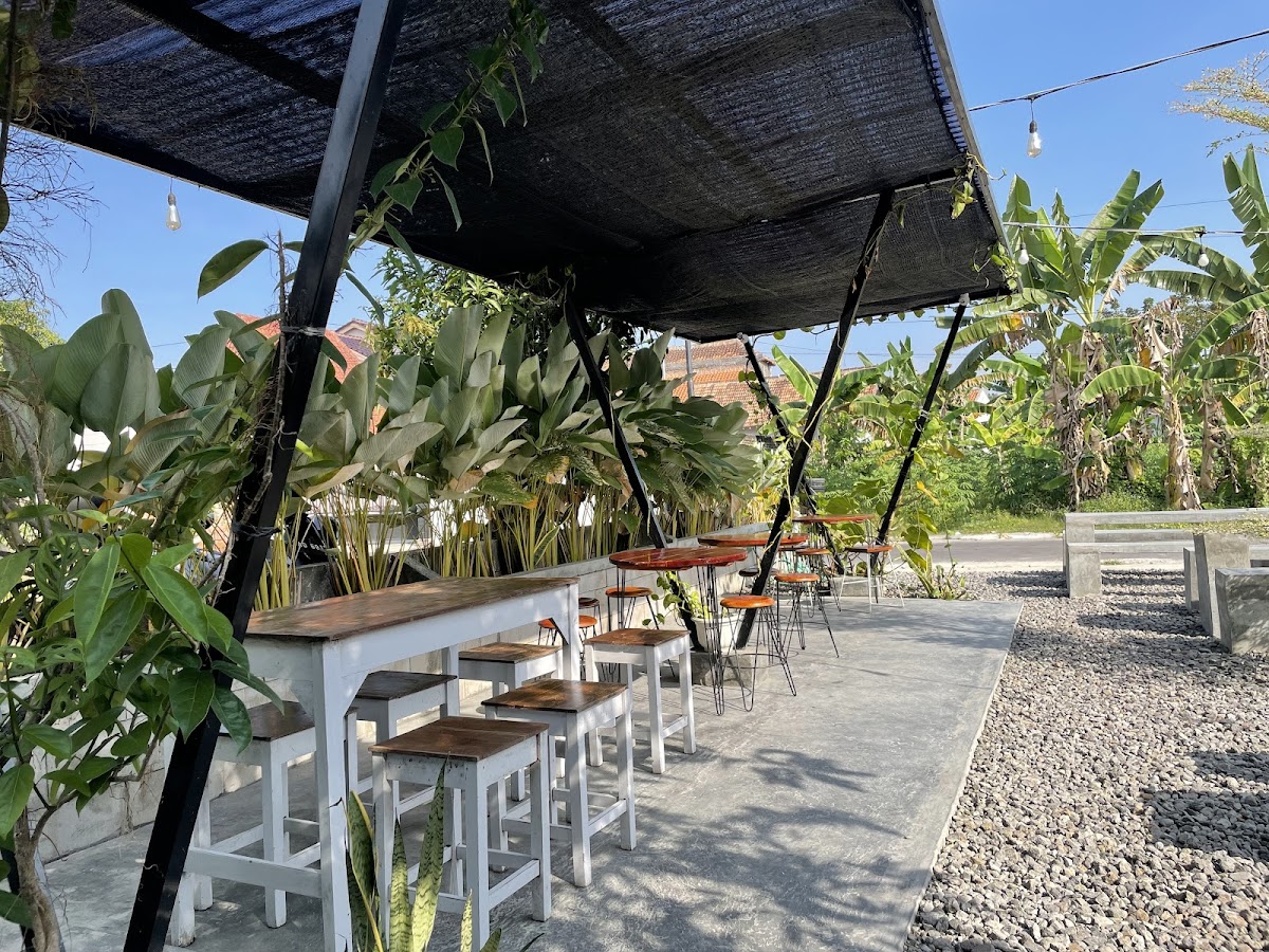 selaras coffee gemolong - Photo 3