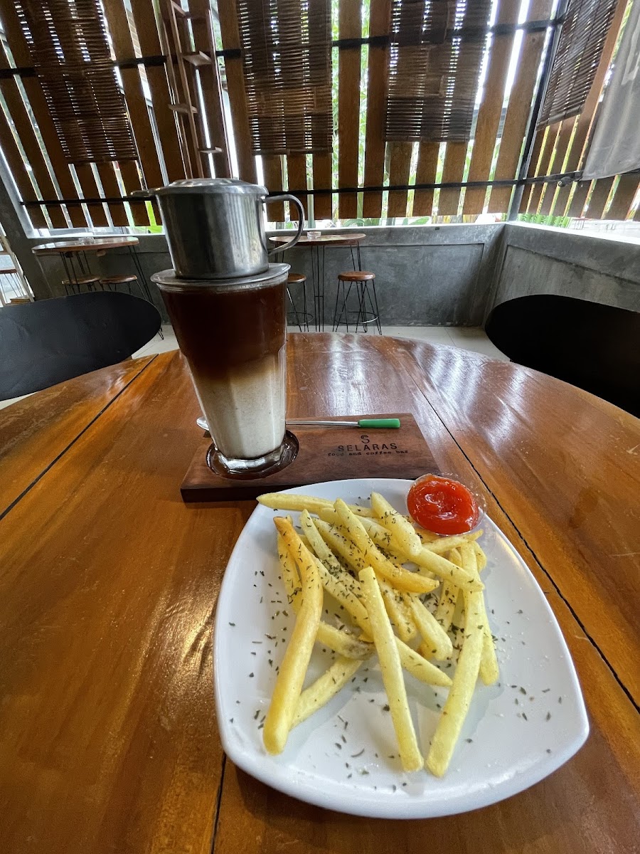 selaras coffee gemolong - Photo 7