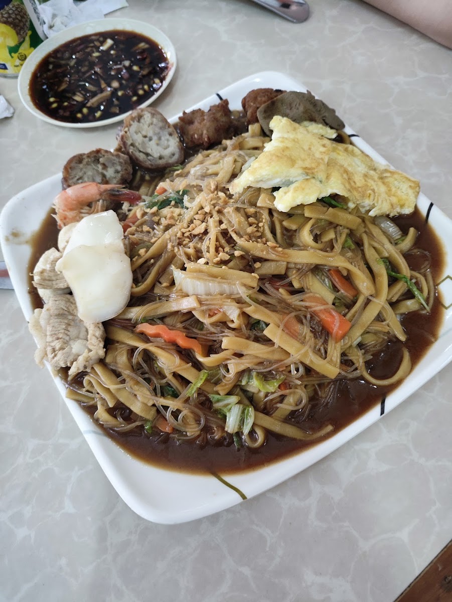 Lipa City Panciteria - Photo 9