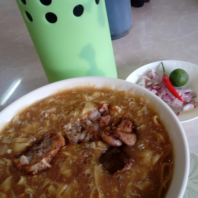 Lomi Batangas
