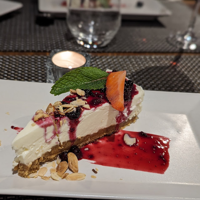 Cheesecake with Forest Fruit