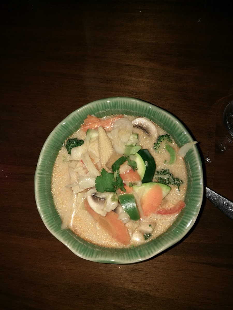 Torng Bai Thai Restaurant - Photo 6