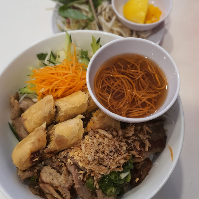 Vermicelli with Spring Rolls and Grilled Pork