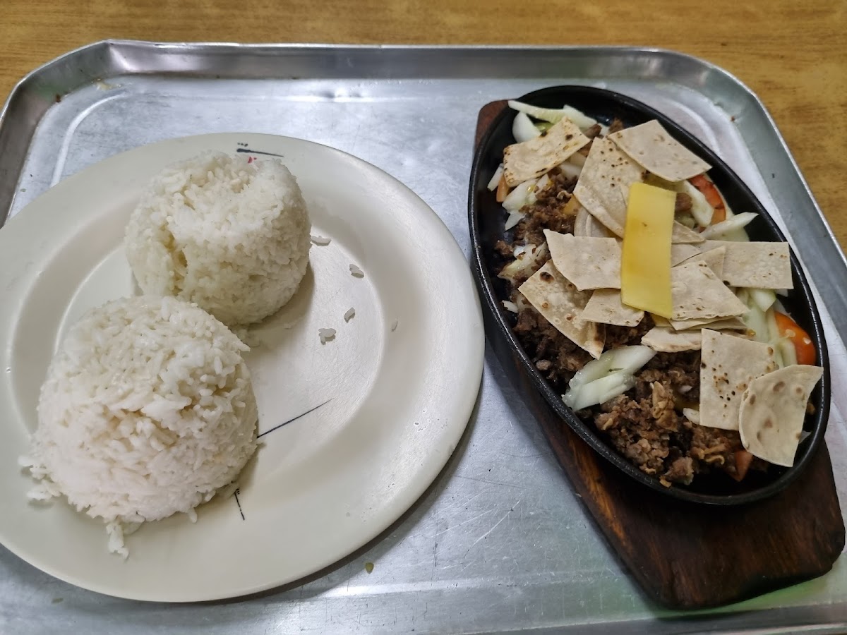 Tri Mo Shawarma Co. - Photo 5