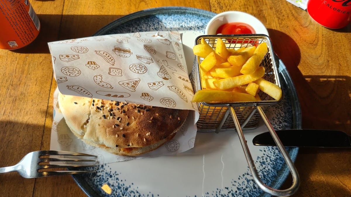 Defne Turkish Restaurant - Photo 9