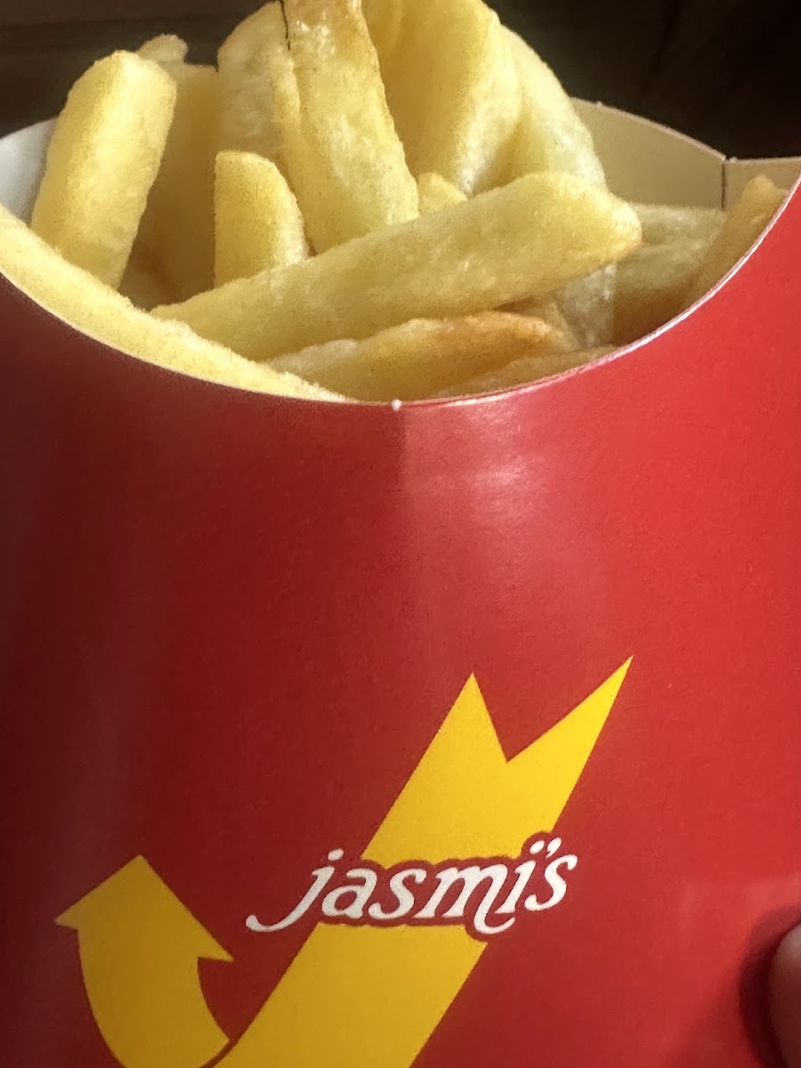 Jasmi's - Photo 3