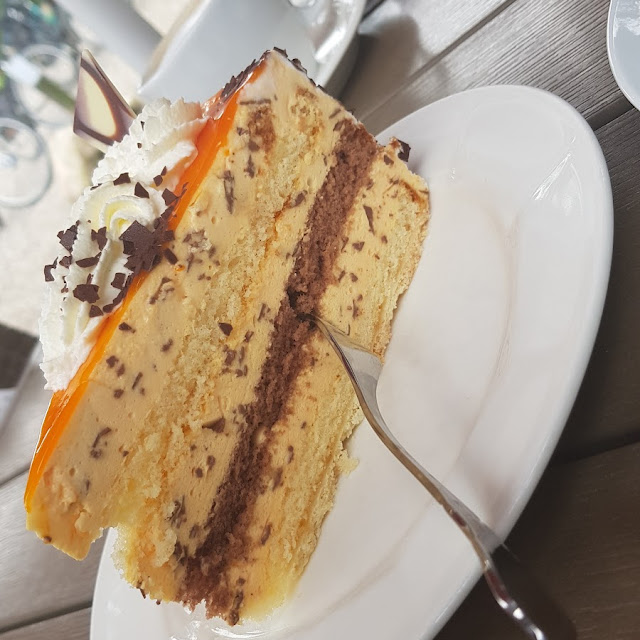 Sanddorntorte
