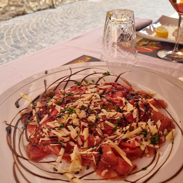 Carpaccio Di Carne Salà Con Grana E Aceto Balsamico