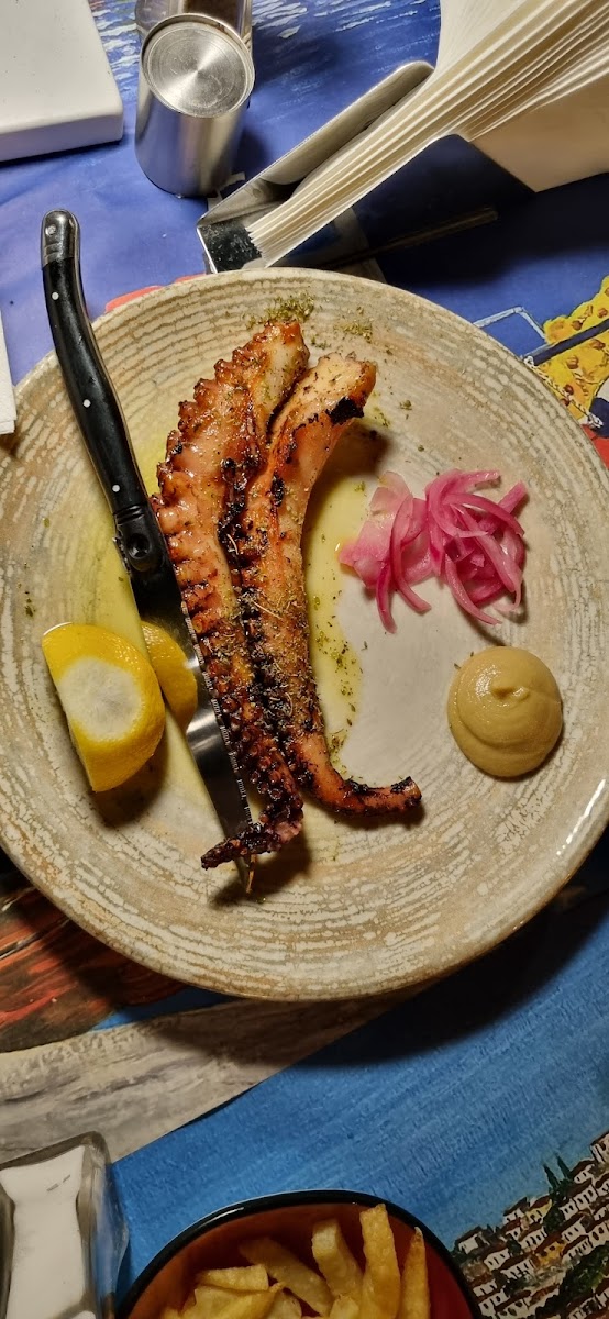APAGIO taverna - Photo 6