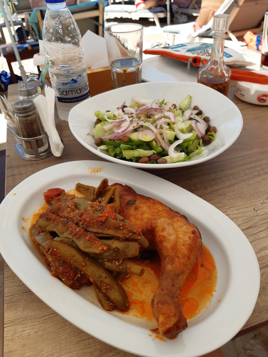 Paradise Restaurant Cafe - Photo 8