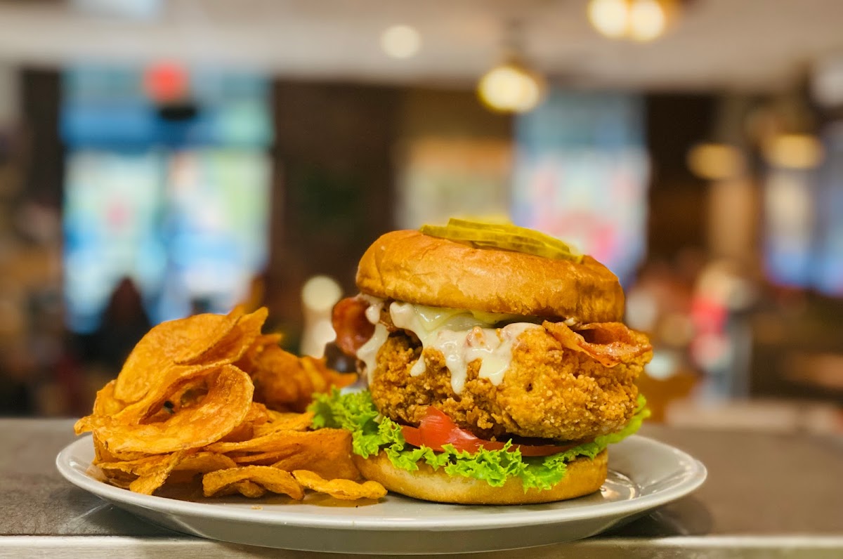 Halterman's Eatery - Photo 1