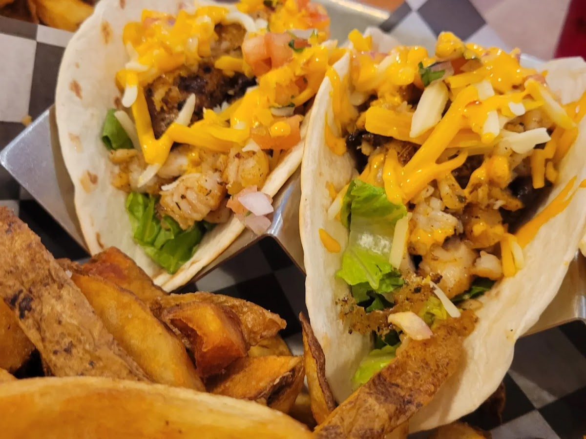Halterman's Eatery - Photo 5
