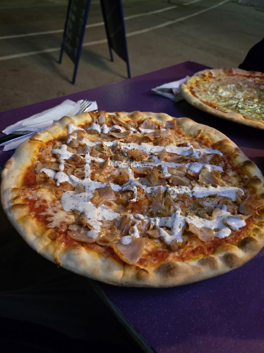 Hagis Pizzeria - Photo 4