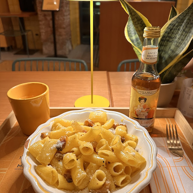 Maccherone Alla Carbonara Con Guanciale E Pecorino Romano DOP