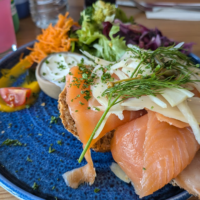 Smoked Salmon Salad