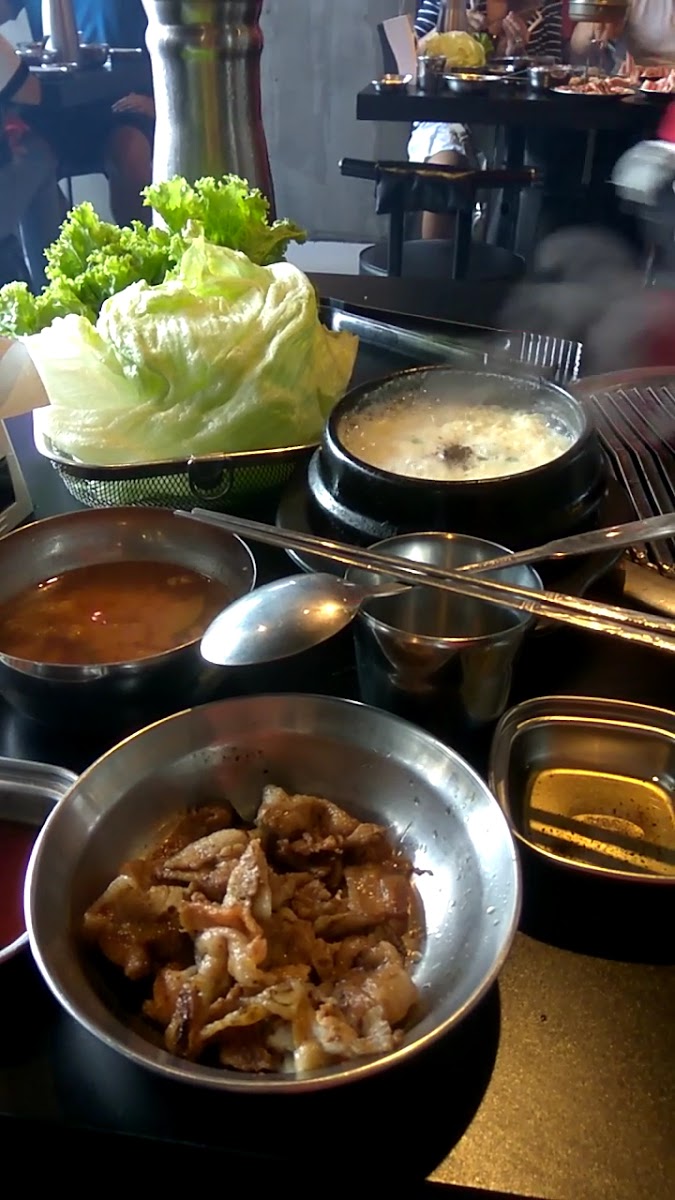 Samgyupsalamat - Photo 1
