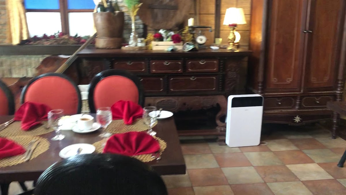 L'Opera Ristorante Italiano - Photo 1