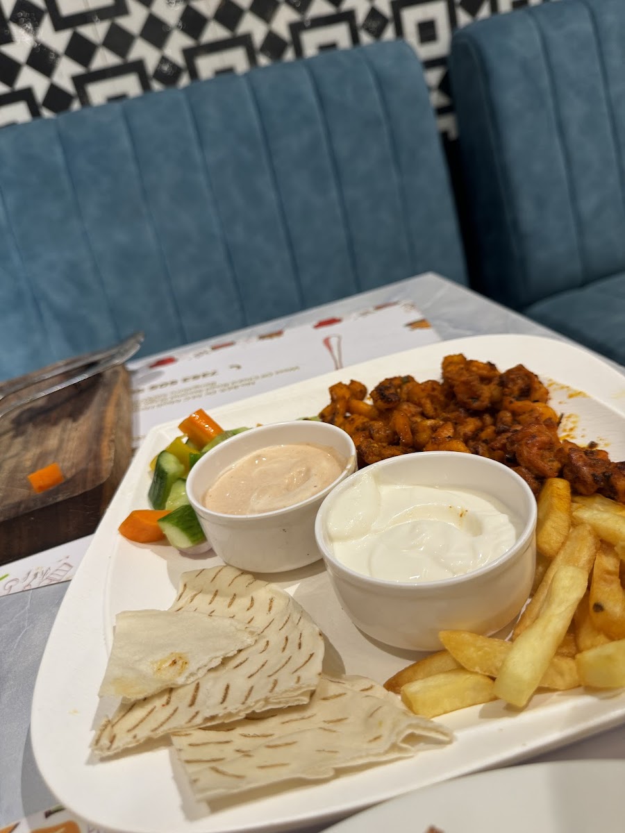 RAATA Multicuisine Restaurant - Photo 9