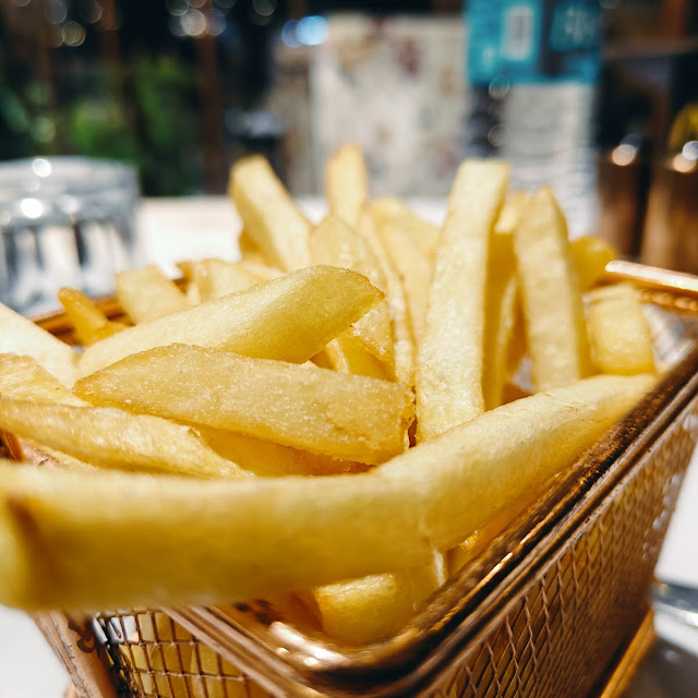French Fries with Dynamic Dip