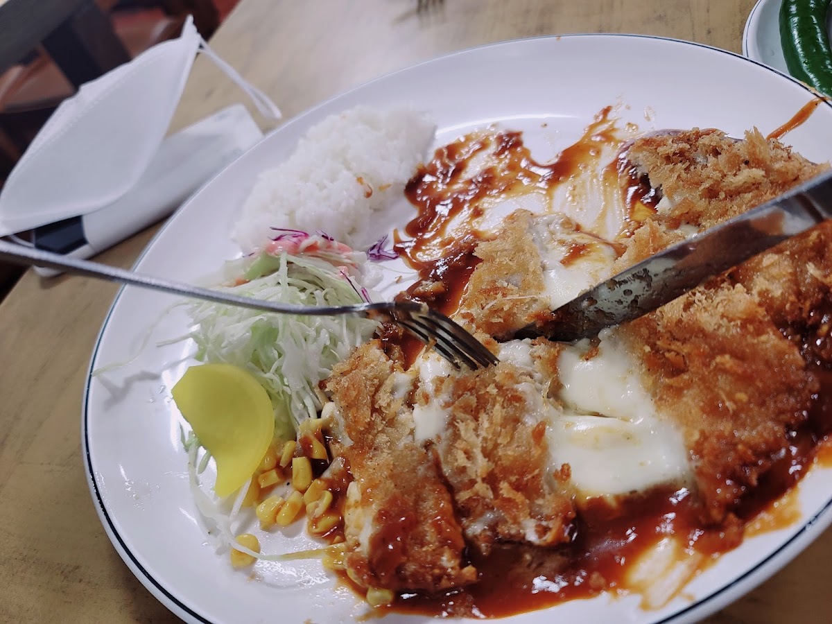 Wonjo Namsan Wang Tonkatsu - Photo 4
