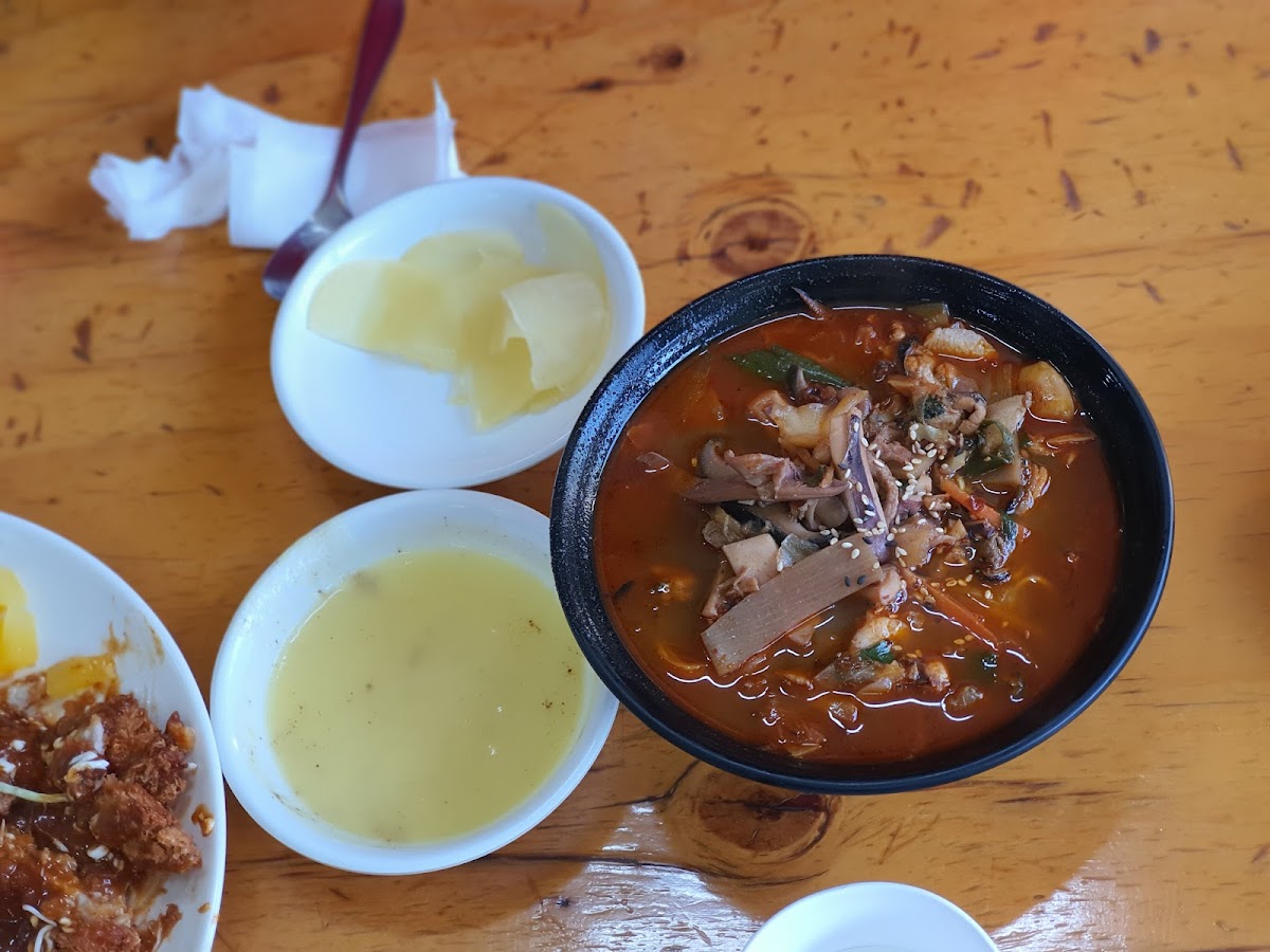 Wonjo Namsan Wang Tonkatsu - Photo 6