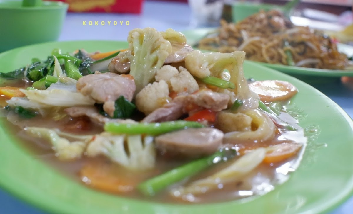 Pik Ya Restaurant - Photo 9
