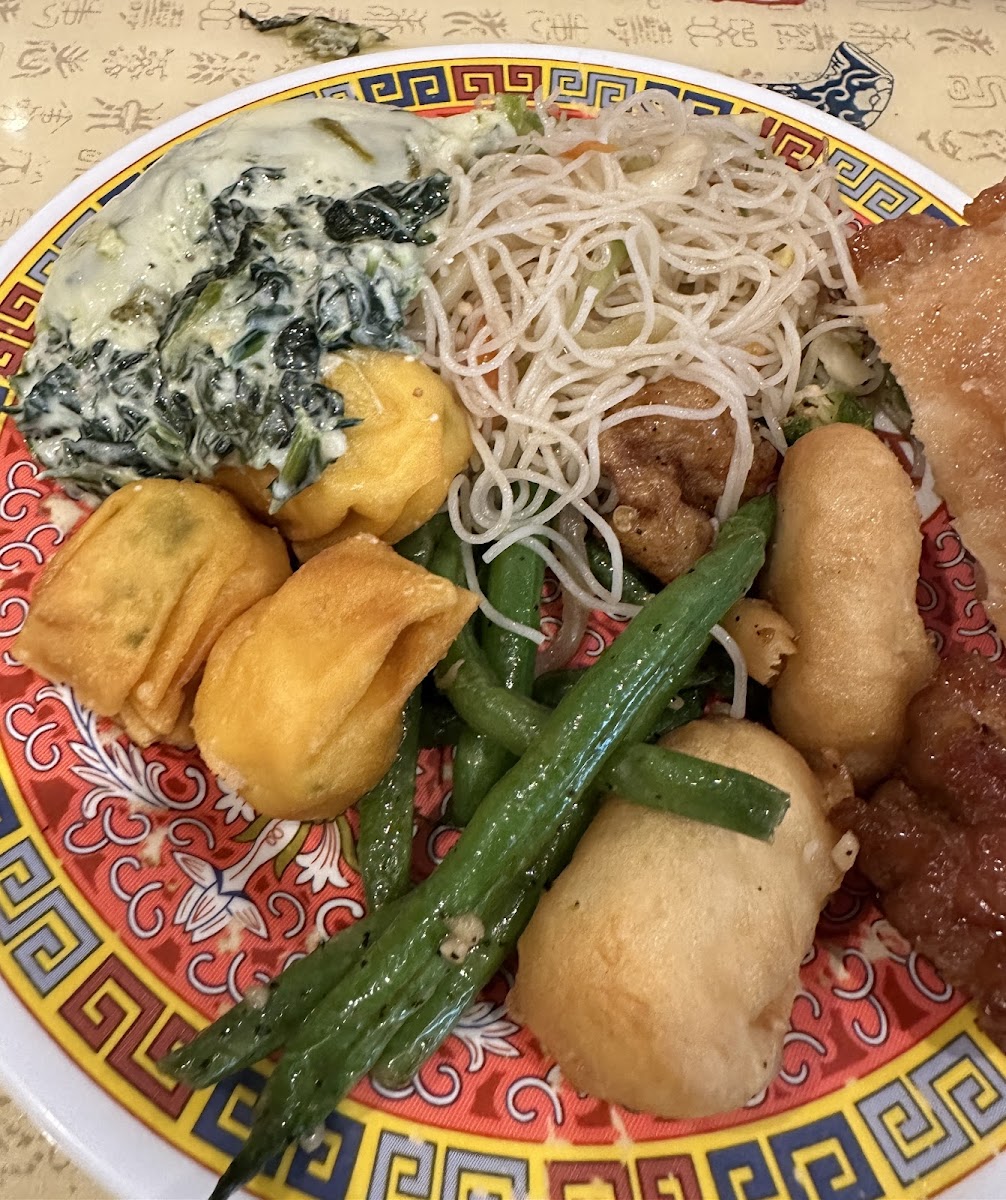 Fortune Buffet - Photo 2