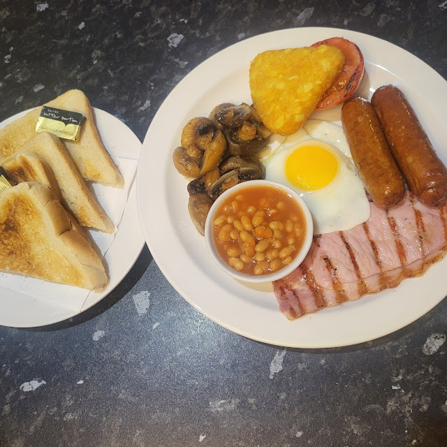English Breakfast