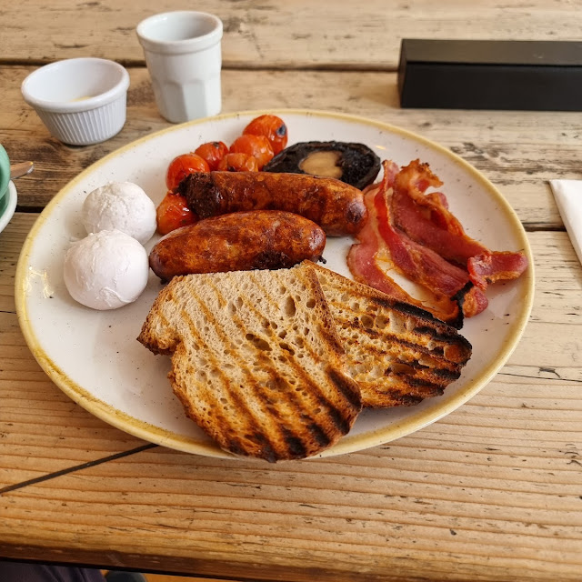 English Breakfast