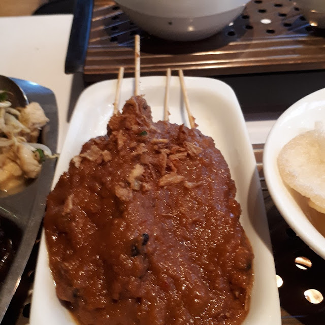Onderdeel Van Rijsttafel Overheerlijke Geroosterde Saté