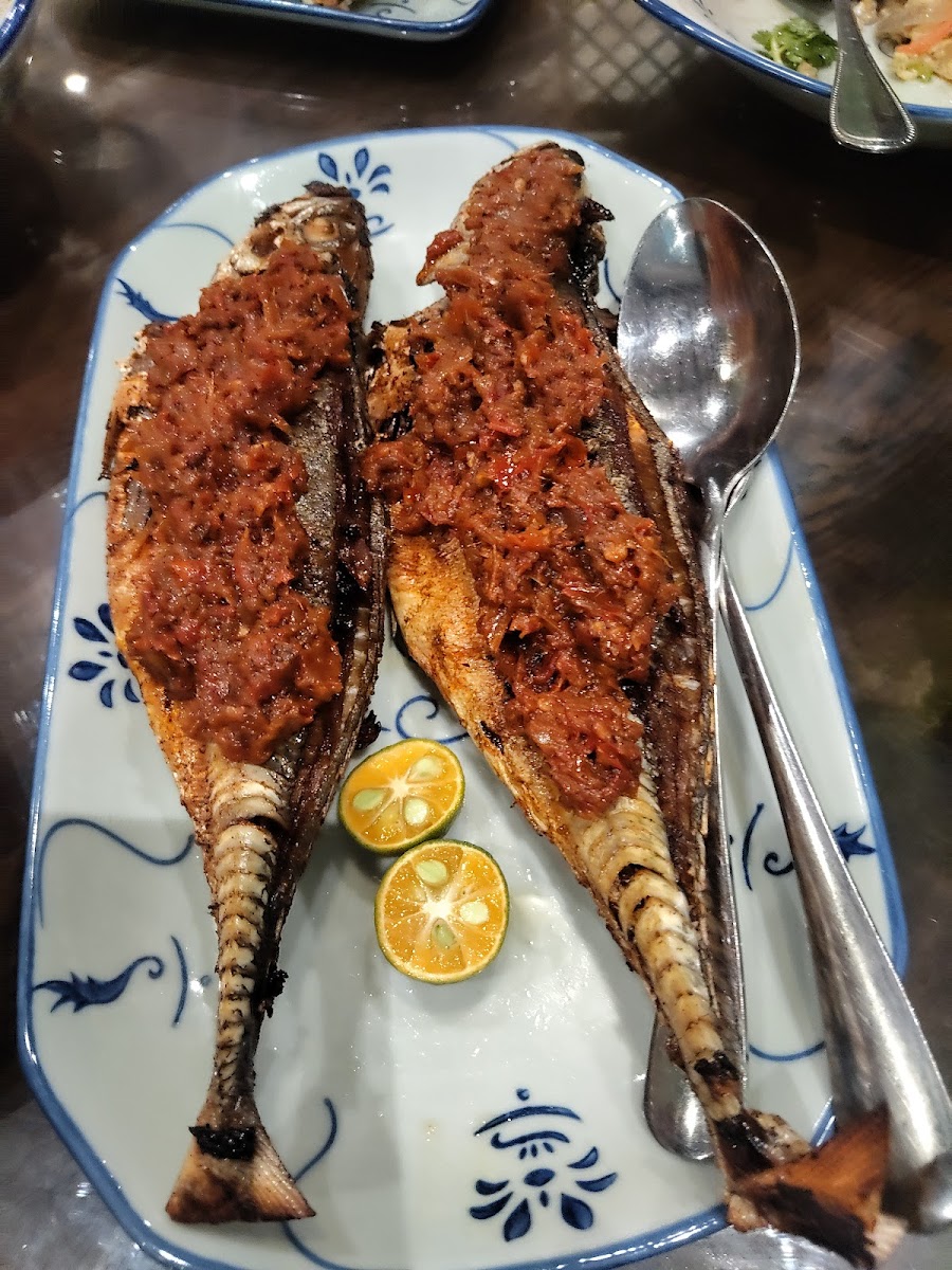 LAMA Antique & Restaurant - Photo 8