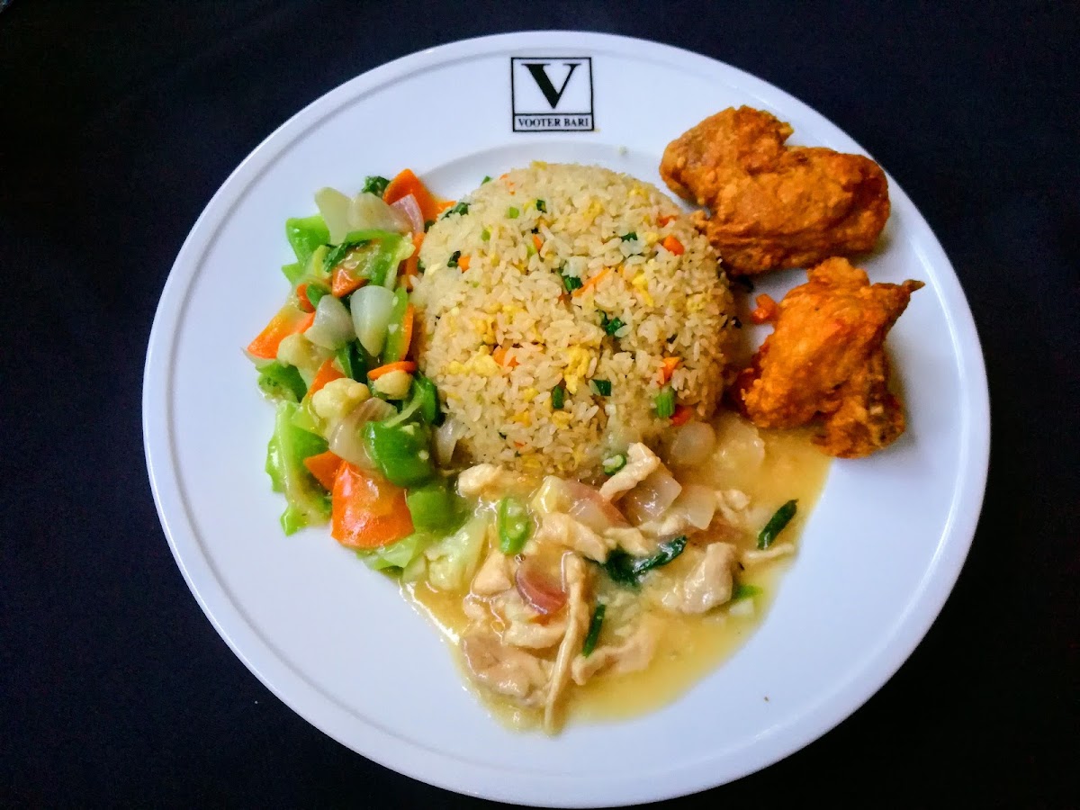 VOOTER BARI Restaurant - Photo 5