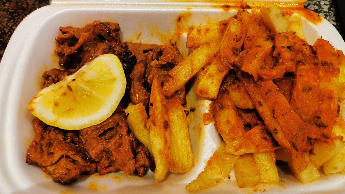 Wajid's Chicken Tikka and Take-Aways - Photo 6
