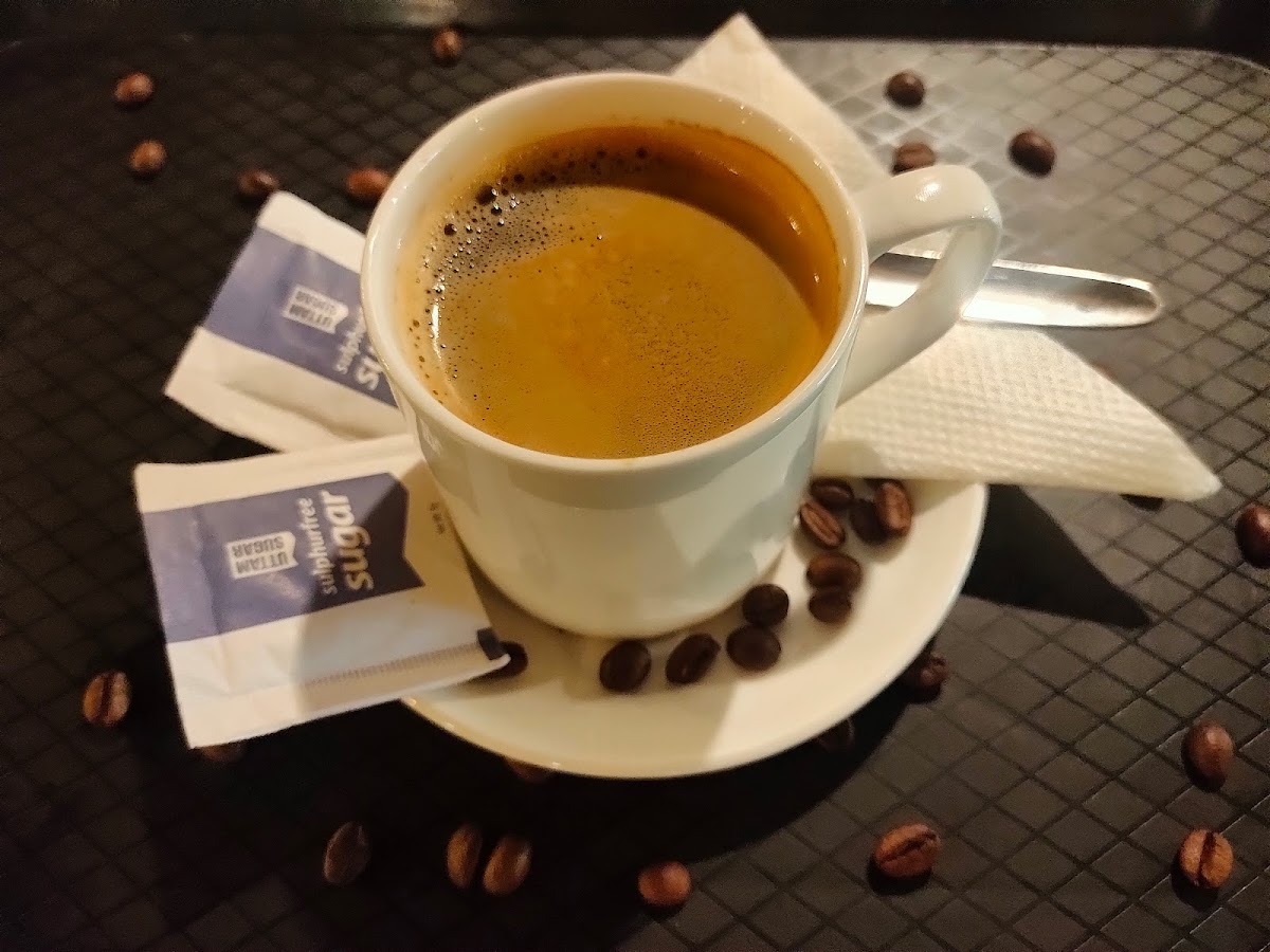 Cafe on Woods - Photo 2