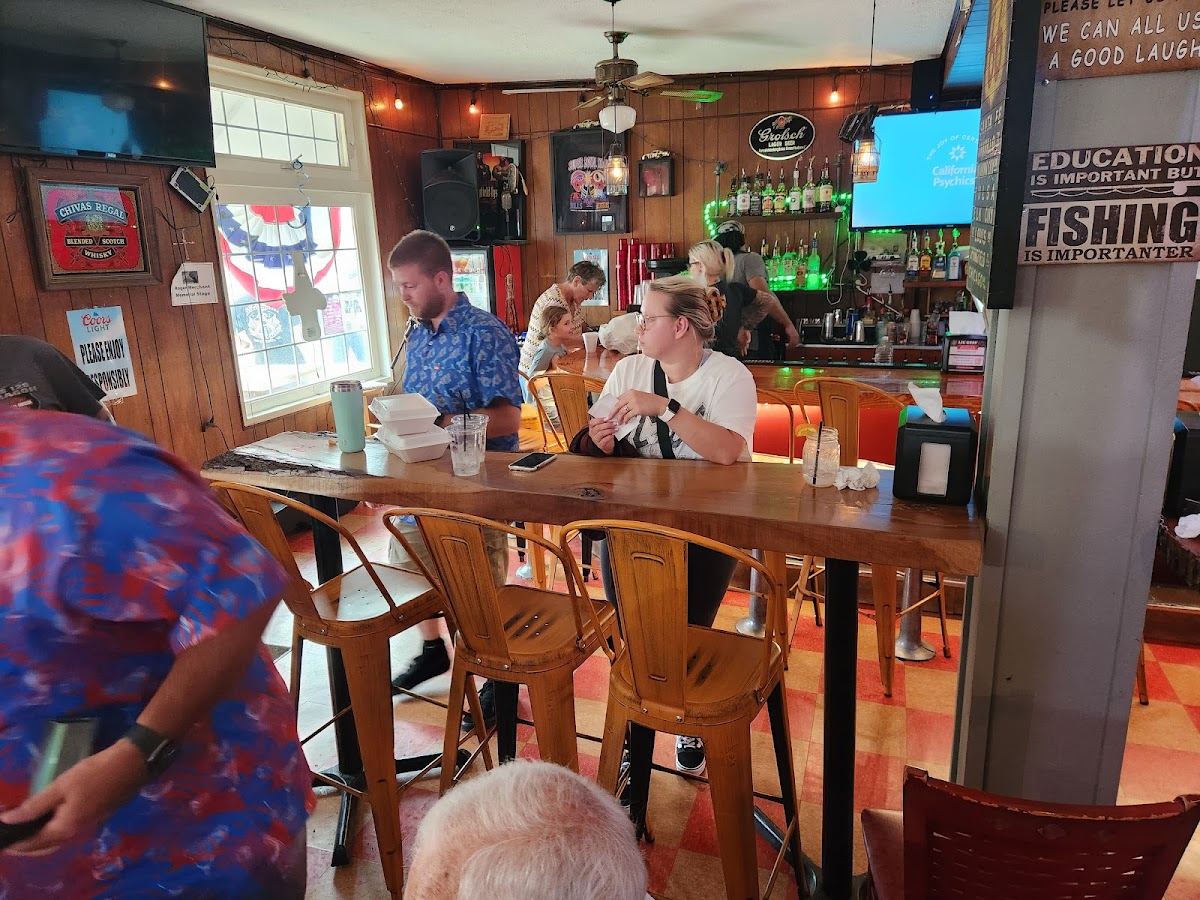 Lil Gus's - Photo 2