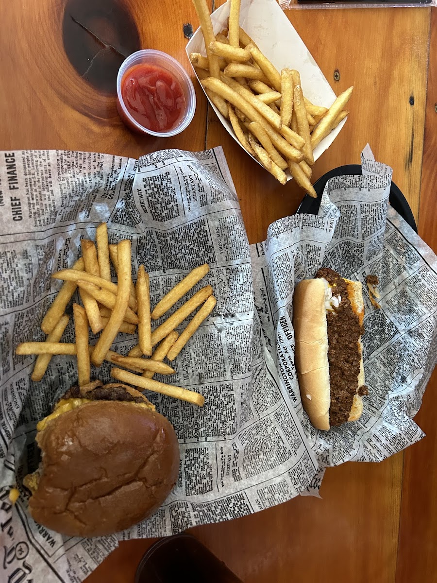 Lil Gus's - Photo 4