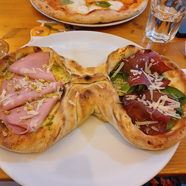Pizza Tre Delizie