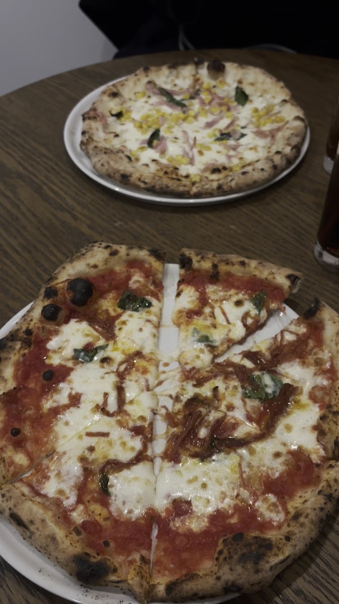 Pizzeria La Balena - Photo 1