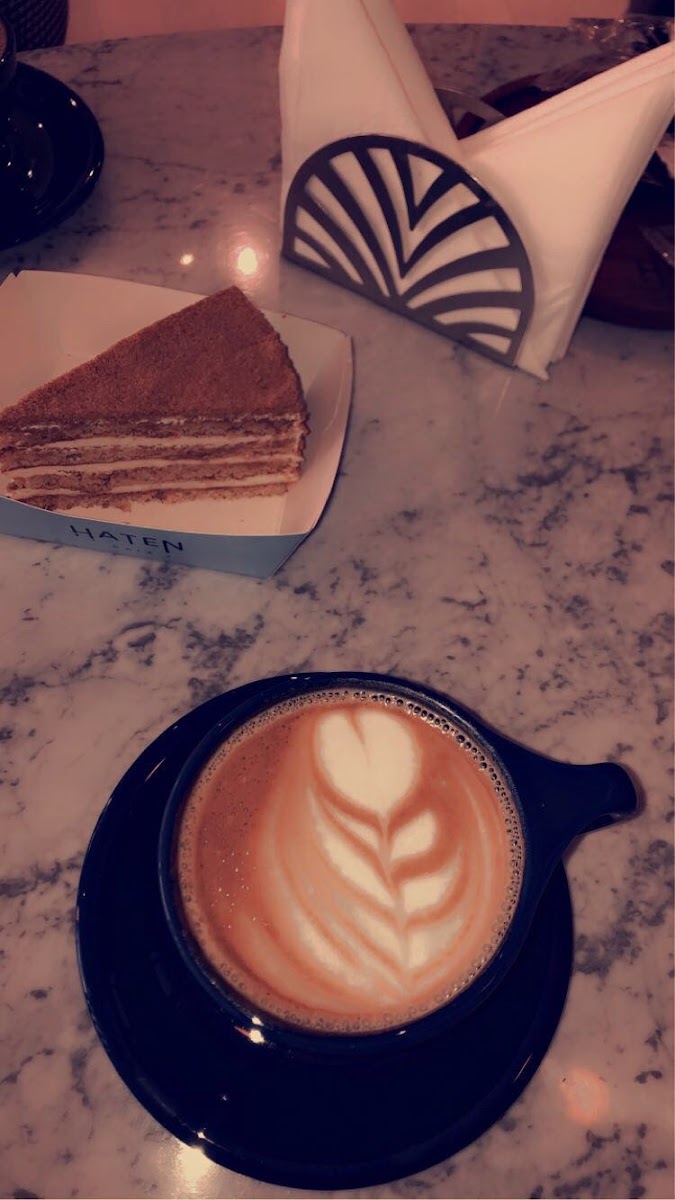 Haten Cafe - Photo 7