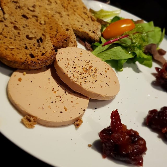 Semi-Cooked Duck Foie Gras from the Southwest