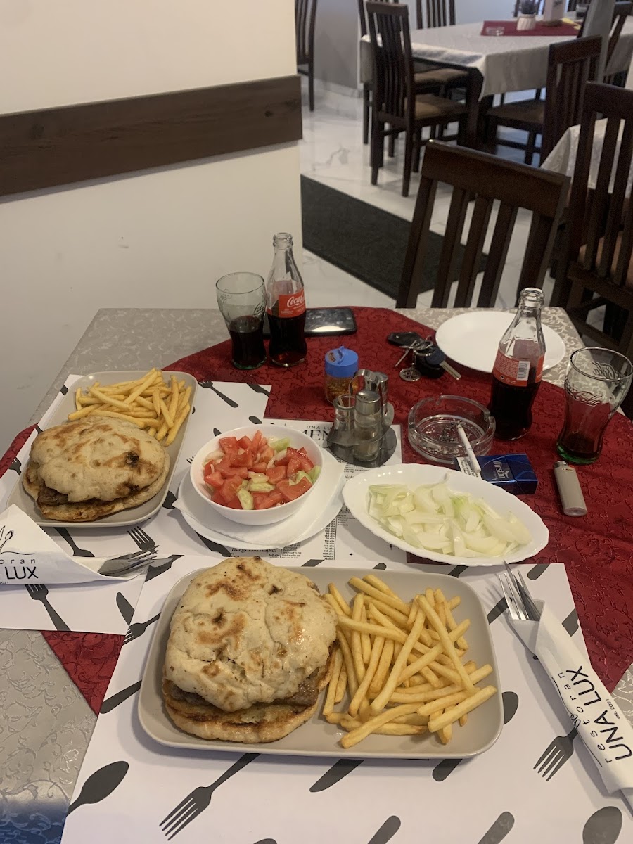 Restoran UNA LUX - Photo 9
