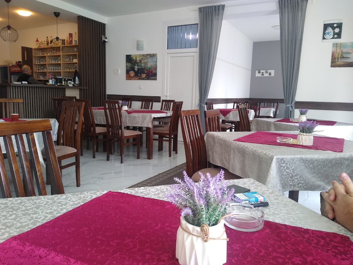 Restoran UNA LUX - Photo 2