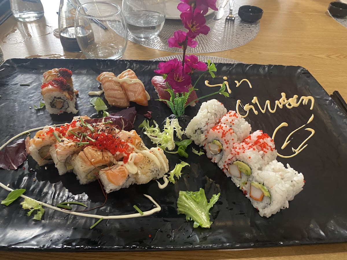 Kasumi sushi buffet Cartagena - Photo 3