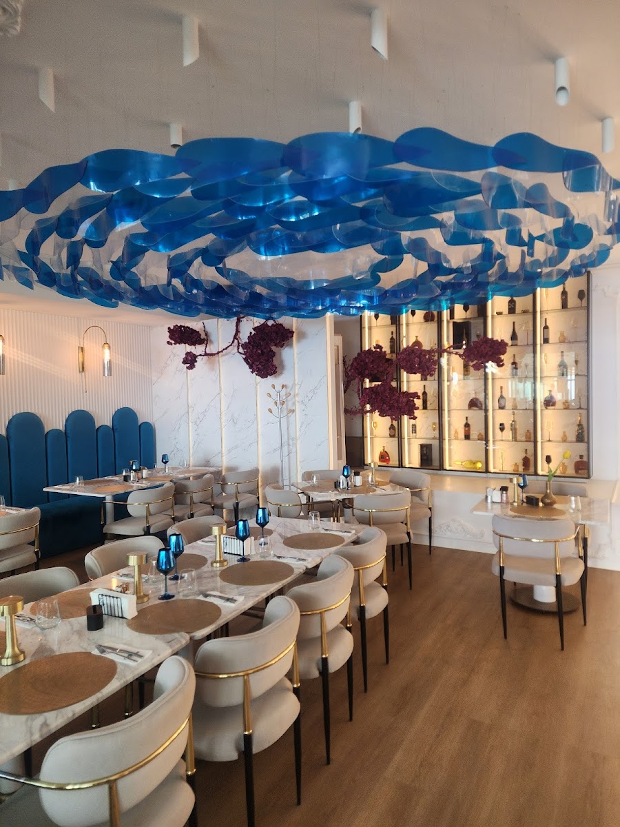 Restaurant Reyna - Photo 2