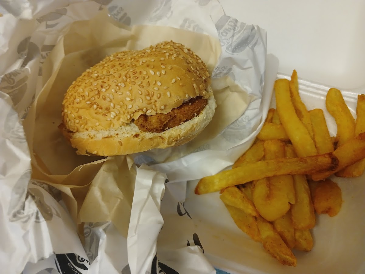 Karbros Takeaways - Rylands - Photo 6