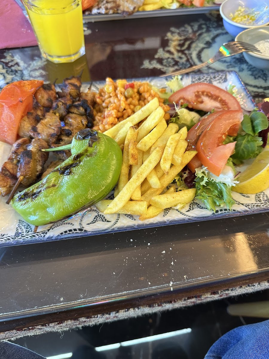 Sultan Palast Vallecas // Restaurante Turco & Shisha Bar Vallecas - Photo 4