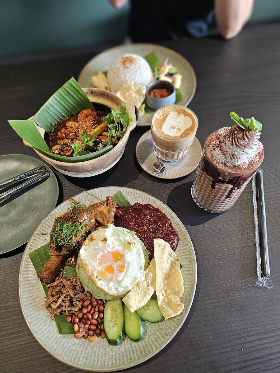 Pandan Cafe & Dining TTDI - Photo 7