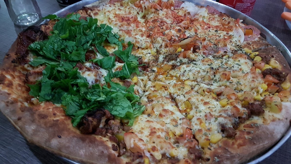 Brunellas Pizzaria - Sítio Cercado - Photo 4