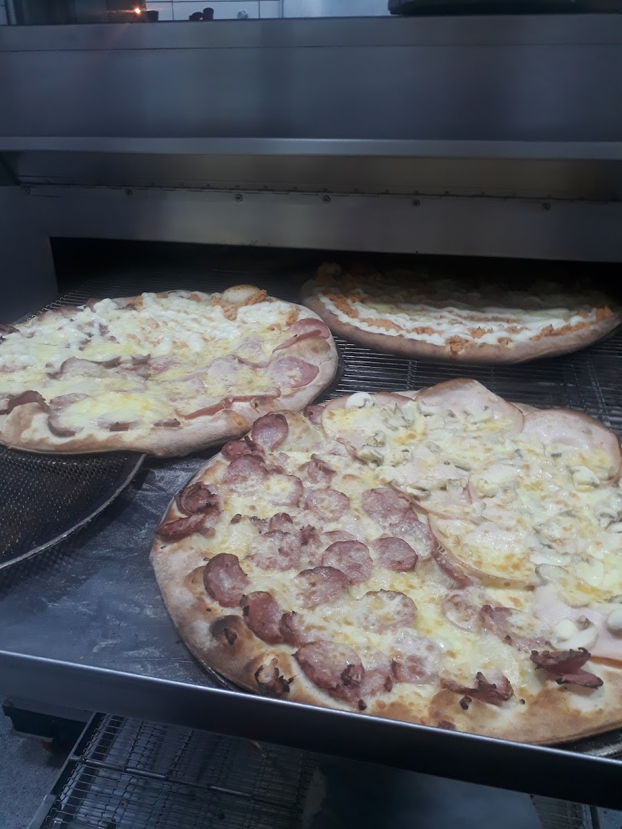 Brunellas Pizzaria - Sítio Cercado - Photo 7