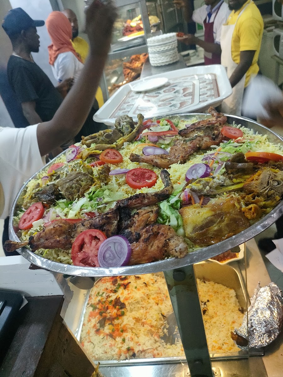 Al-Maida Mandi Restaurant - Photo 4
